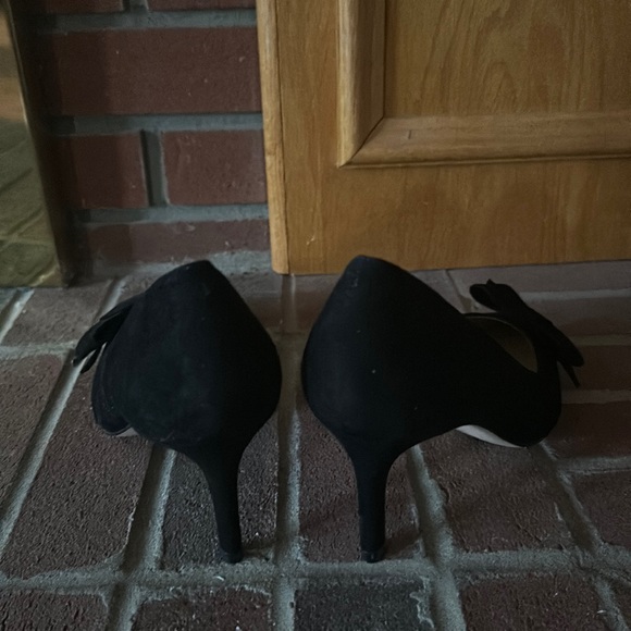 Talbots RSVP Erica Bow Black Suede Pointed Toe Shoes . Size 7. - Picture 4 of 7